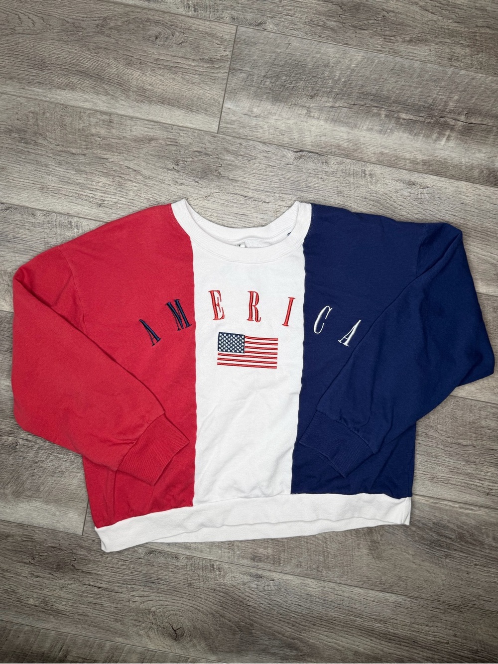 Colorblock 'America' Crewneck Sweatshirt - Red White Blue